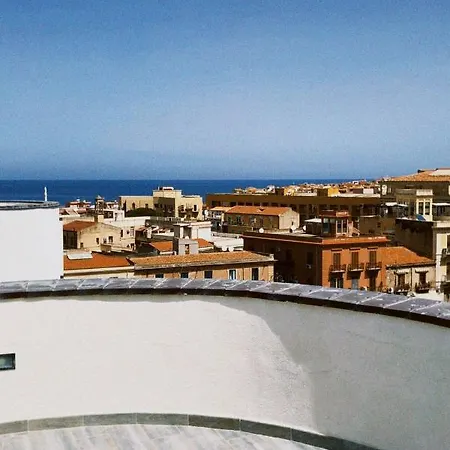 Attico Ardesia צ'פאלו